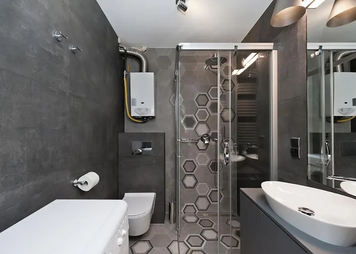 Charming With Balcony, Jewish District *