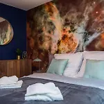 Charming With Balcony, Jewish District Apartament