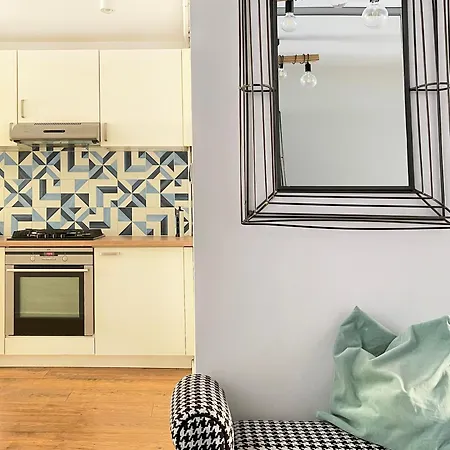 Charming With Balcony, Jewish District