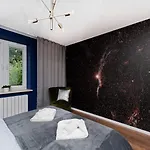 Charming With Balcony, Jewish District Apartment *